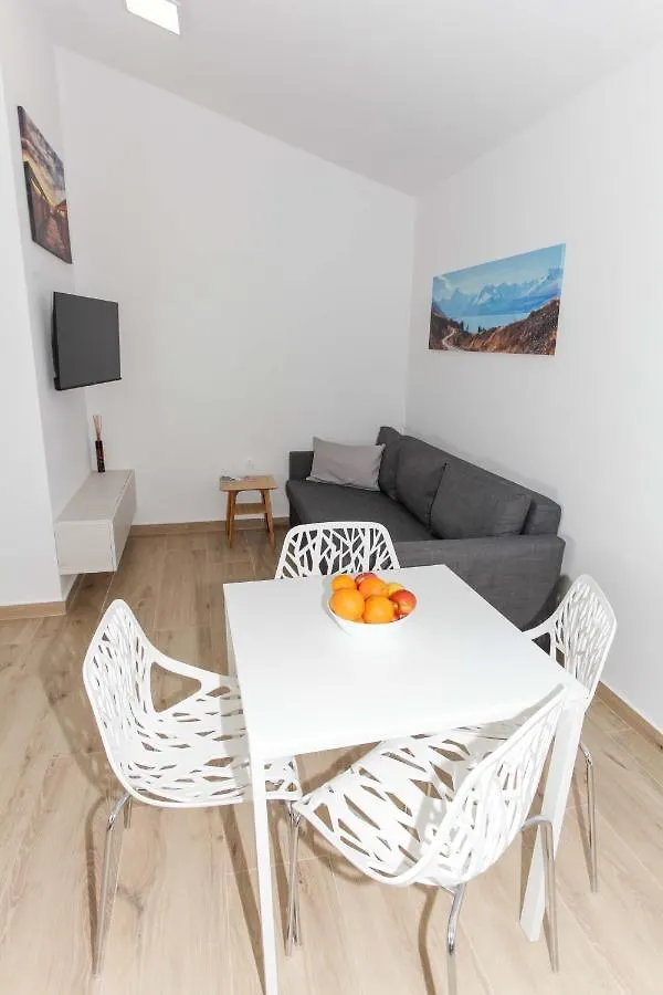 Apartamento Ni-Ka Pag Town 0*,  Croacia